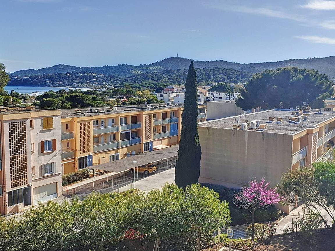 30 M² Apartamento ∙ 1 Habitación ∙ 4 Huéspedes - Bormes-les-Mimosas