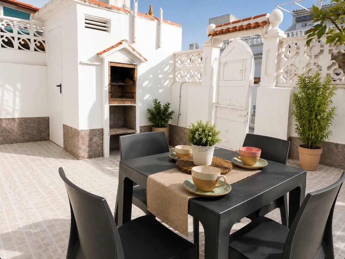 48 M² House ∙ 2 Bedrooms ∙ 4 Guests - Costa Blanca