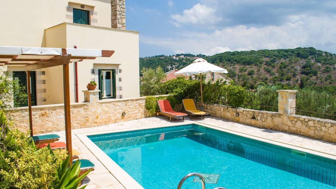 75 M² Apartamento ∙ 1 Habitación ∙ 5 Huéspedes - Grecia