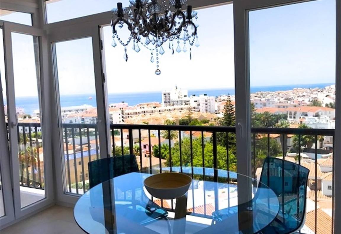 50 M² Apartamento ∙ 1 Habitación ∙ 2 Huéspedes - Nerja