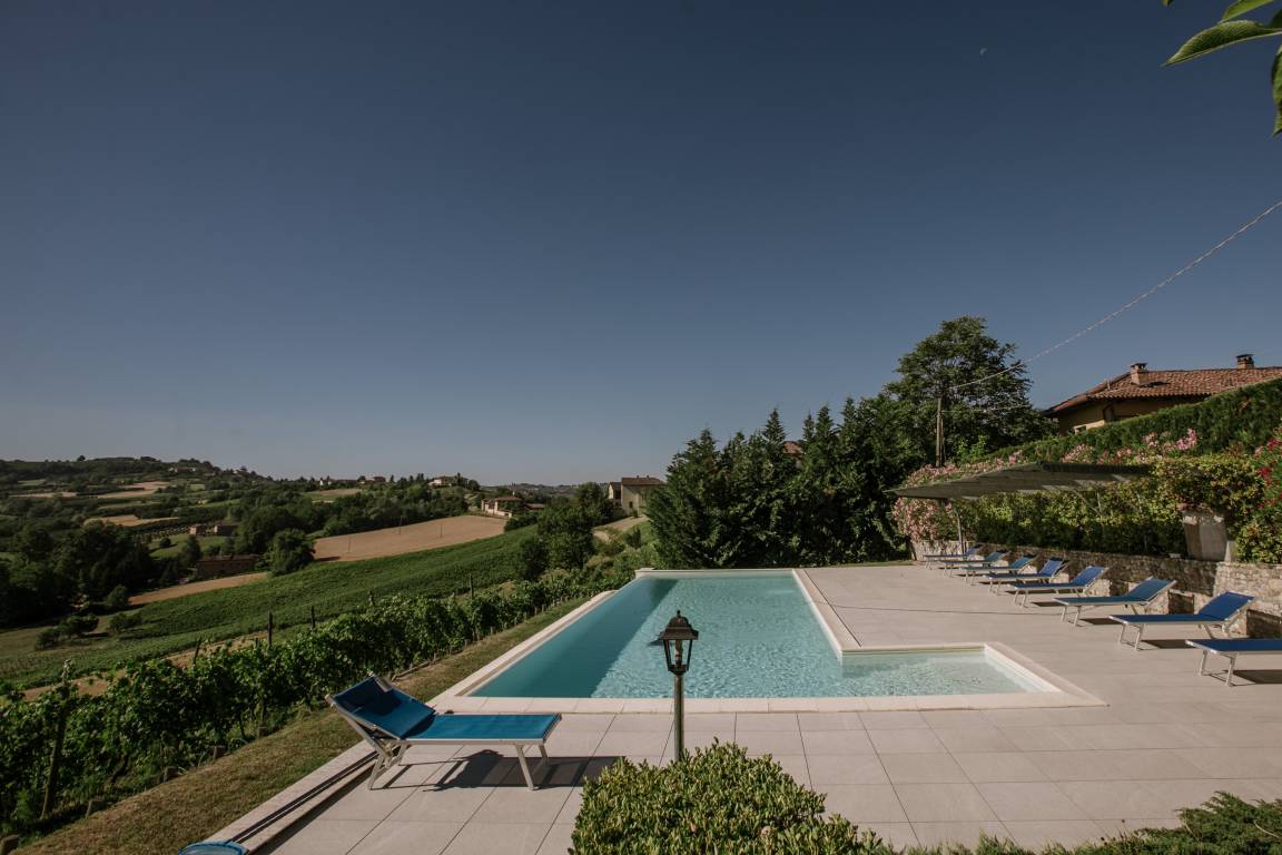 95 M² Agriturismo ∙ 1 Camera Da Letto ∙ 6 Ospiti - Asti