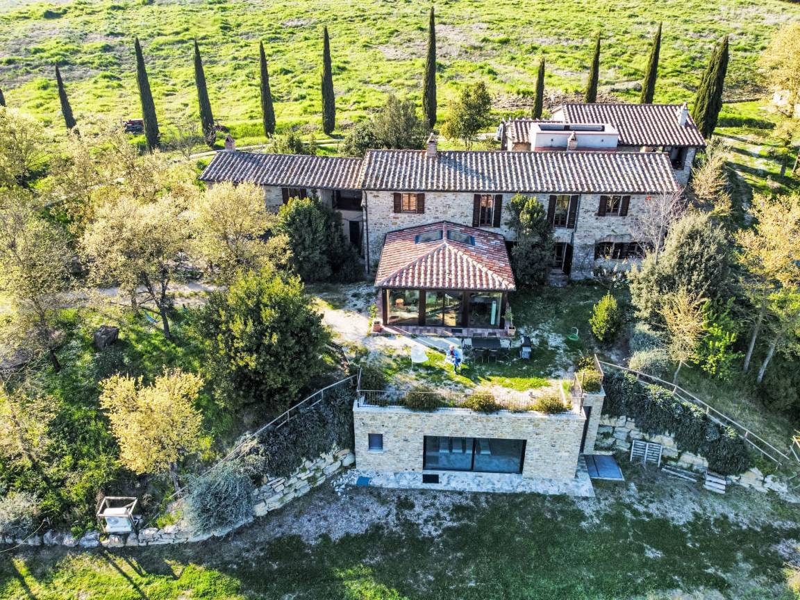 145 M² Apartment ∙ 3 Bedrooms ∙ 7 Guests - Umbria