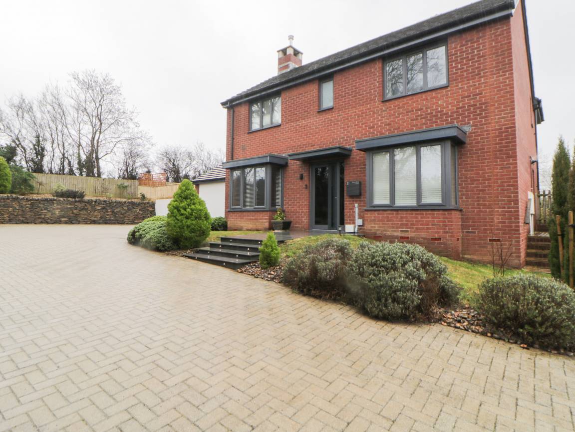 Cottage ∙ 3 Bedrooms ∙ 6 Guests - Paignton
