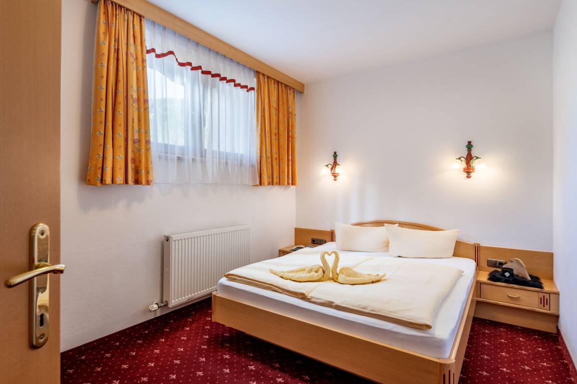 65 m² Ferienwohnung ∙ 2 Schlafzimmer ∙ 6 Gäste – Bild 5