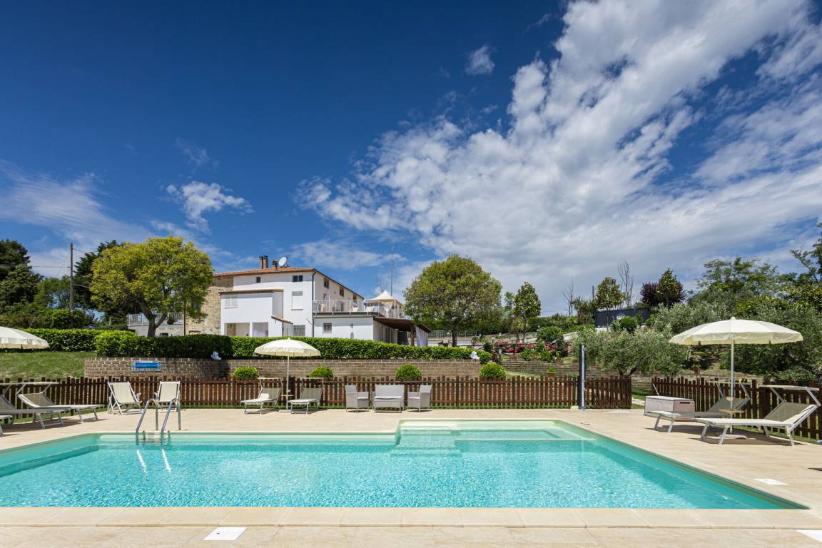 240 M² Villa Vacanza ∙ 4 Camere Da Letto ∙ 11 Ospiti - Moresco