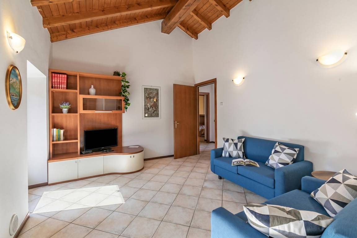 90 M² Ferienwohnung ∙ 2 Schlafzimmer ∙ 4 Gäste - Baveno