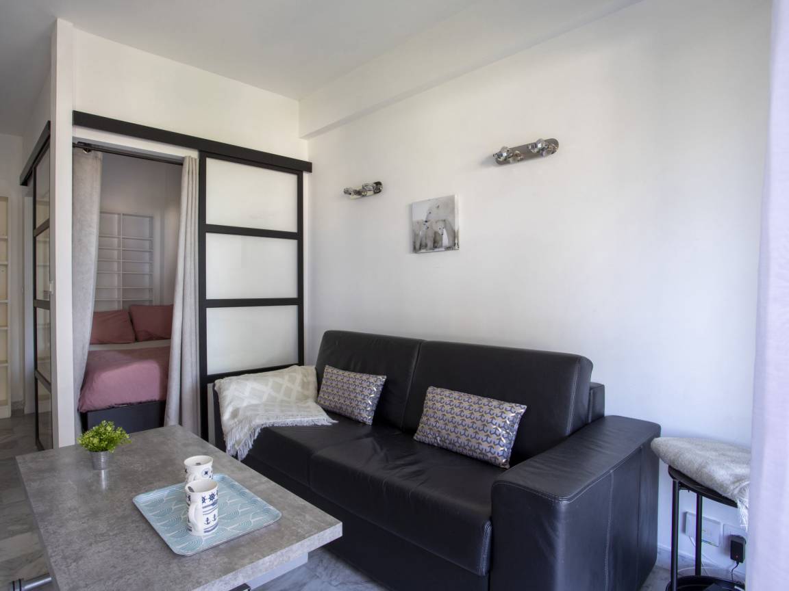 27 M² Appartement ∙ 1 Chambre ∙ 4 Personnes - Cagnes-sur-Mer