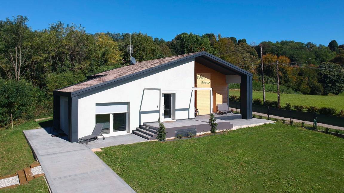 135 m&sup2; Villa 5 Schlafzimmer 11 G&auml;ste