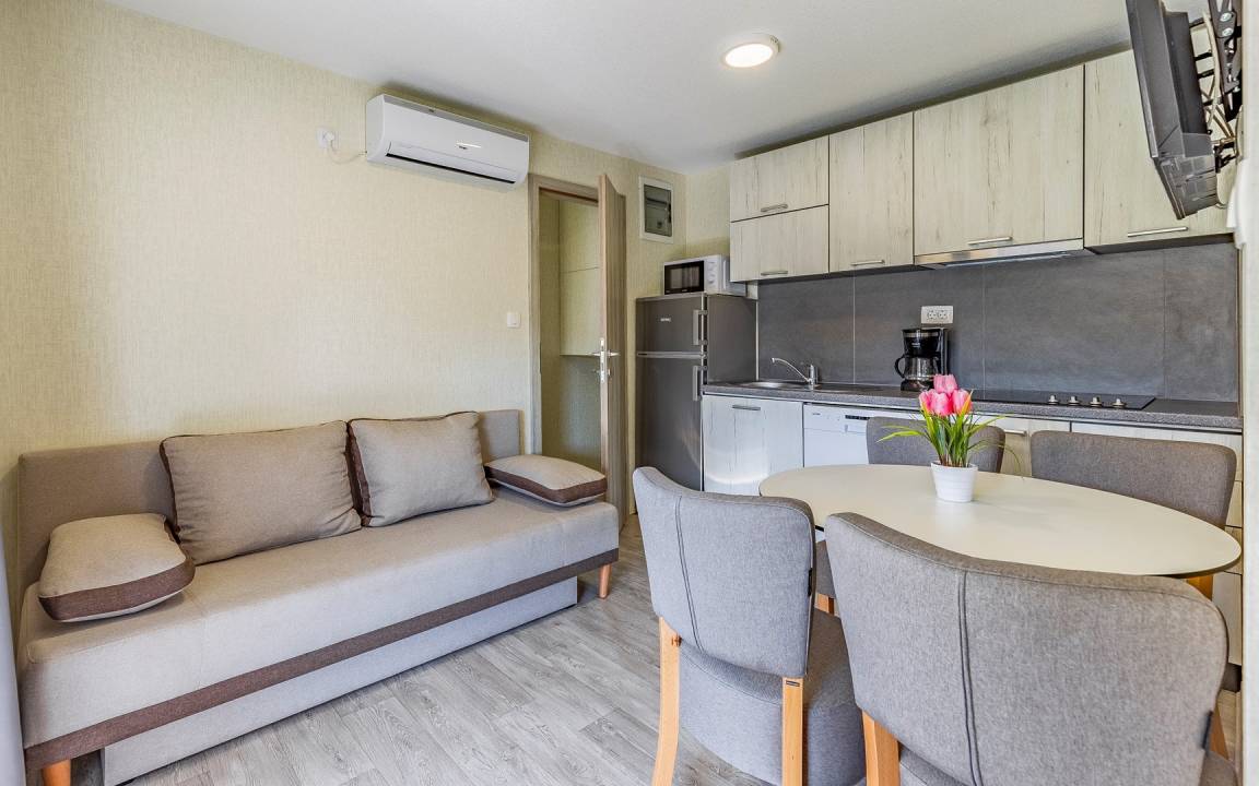 30 M² Apartamento ∙ 2 Habitaciones ∙ 4 Huéspedes - Pula