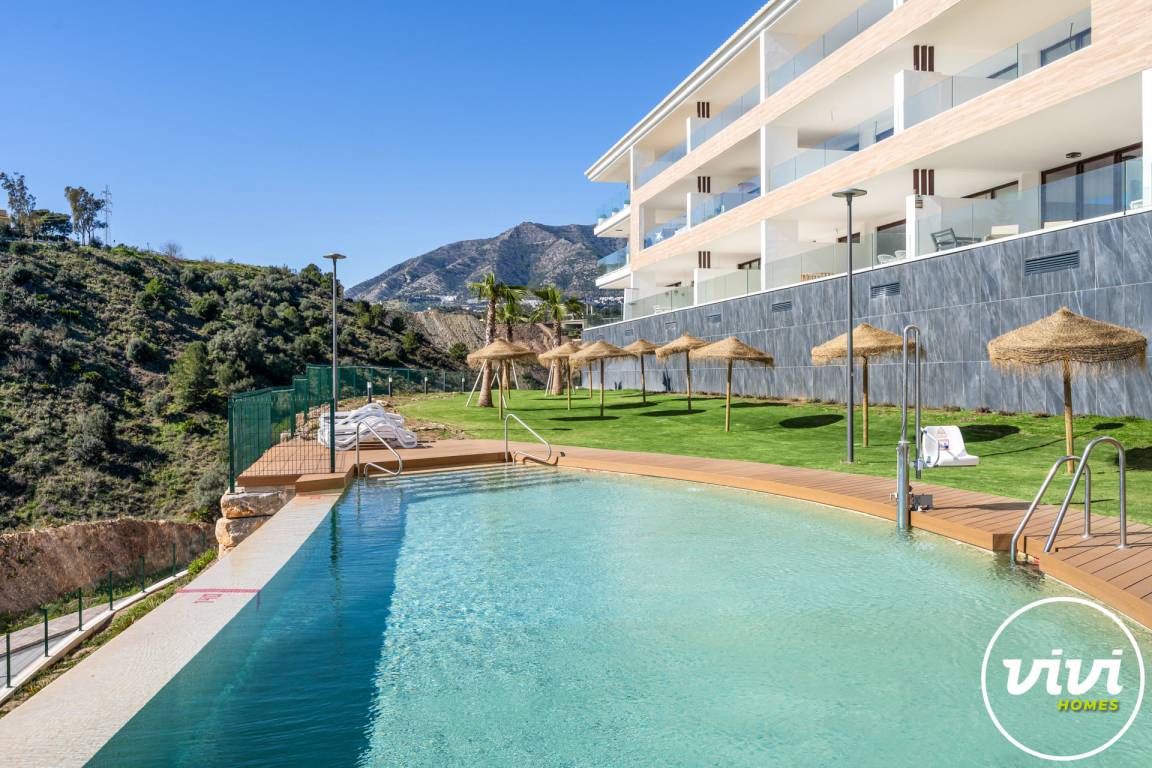 143 M² Apartment ∙ 3 Bedrooms ∙ 6 Guests - Fuengirola
