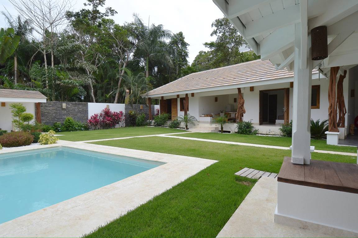 650 M² Villa ∙ 5 Bedrooms ∙ 14 Guests - Las Terrenas