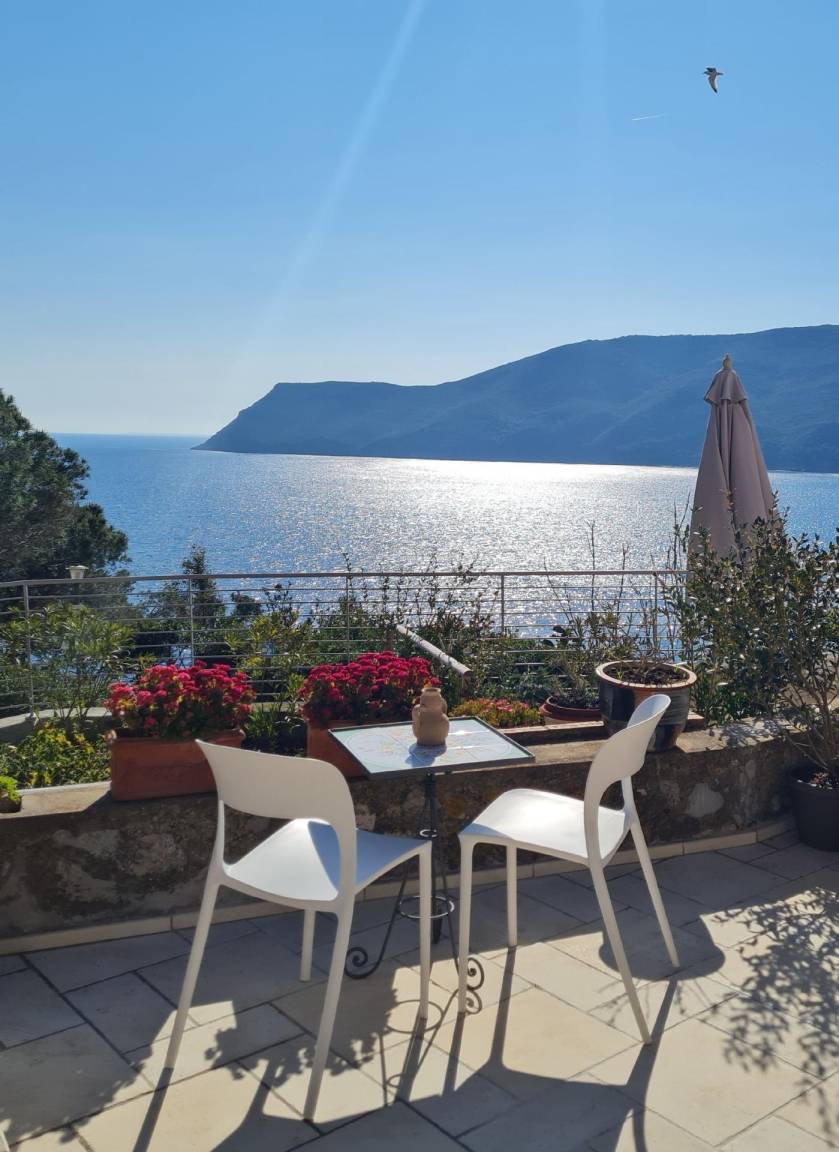 60 M² Appartamento ∙ 2 Camere Da Letto ∙ 5 Ospiti - Isola d'Elba