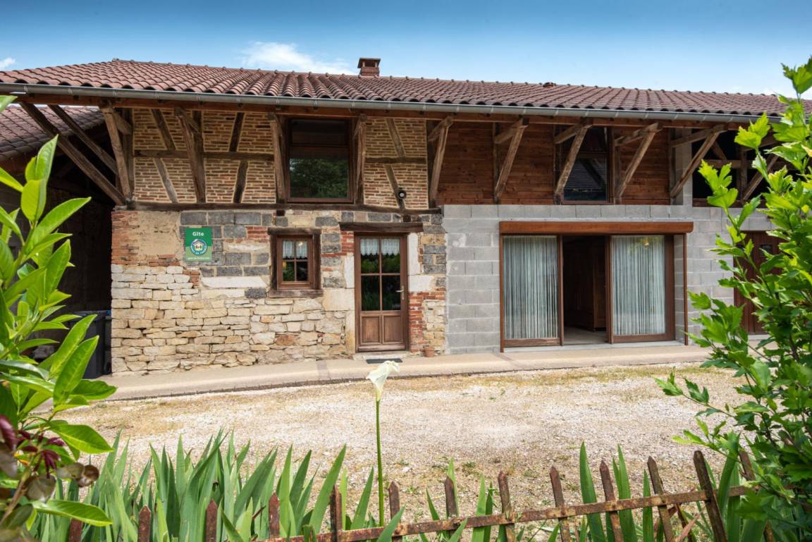 132 m&sup2; G&icirc;te 3 Schlafzimmer 6 G&auml;ste