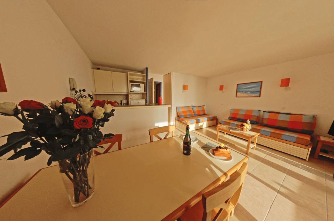 42 M² Appartement En Copropriété ∙ 2 Chambres ∙ 7 Personnes - Audierne