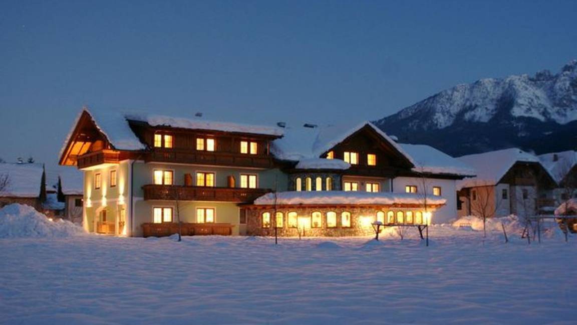 23 M² Hotel ∙ 1 Schlafzimmer ∙ 2 Gäste - Hermagor