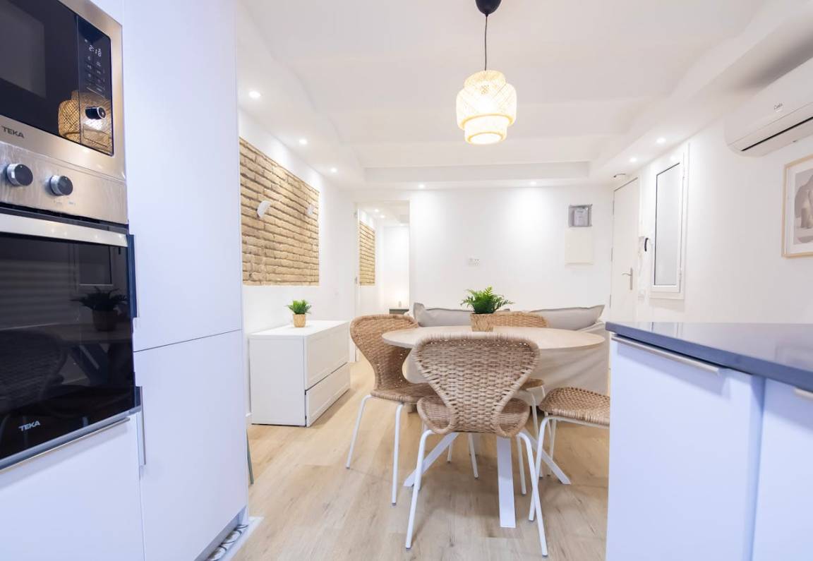 39 M² Apartamento ∙ 1 Habitación ∙ 2 Huéspedes - Barcelona