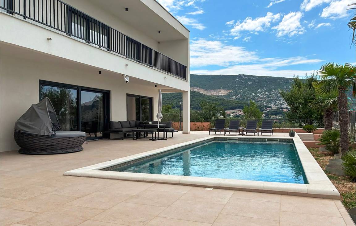 250 M² Maison De Vacances ∙ 3 Chambres ∙ 7 Personnes - Split