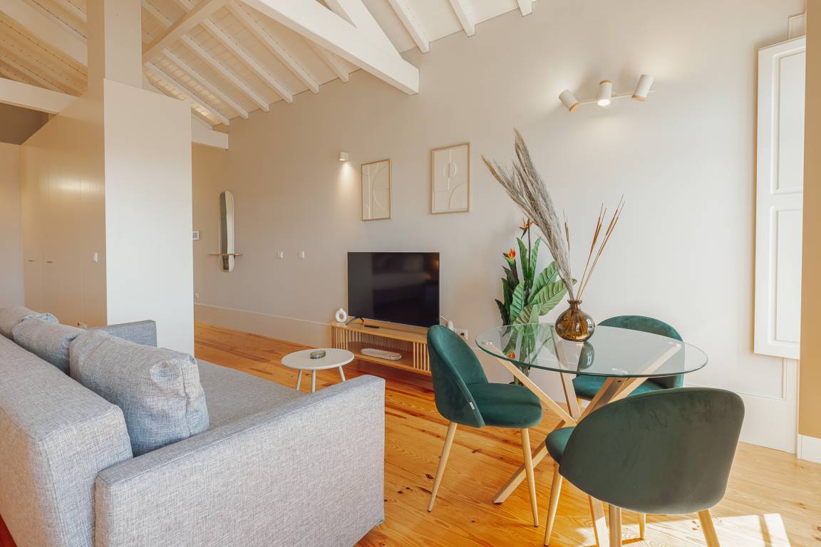 56 M² Apartment ∙ 1 Bedroom ∙ 3 Guests - Porto