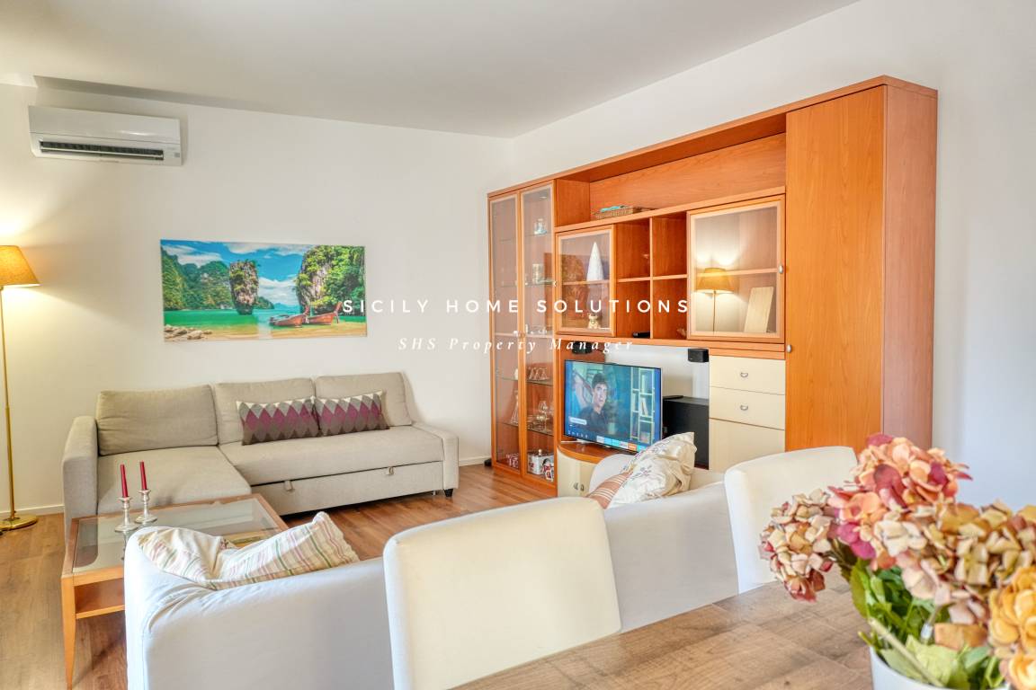 Apartment ∙ 2 Bedrooms ∙ 6 Guests - Marsala