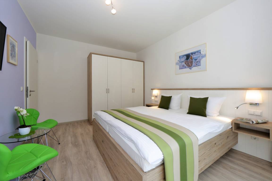 52 m² Ferienwohnung ∙ 1 Schlafzimmer ∙ 4 Gäste – Bild 10