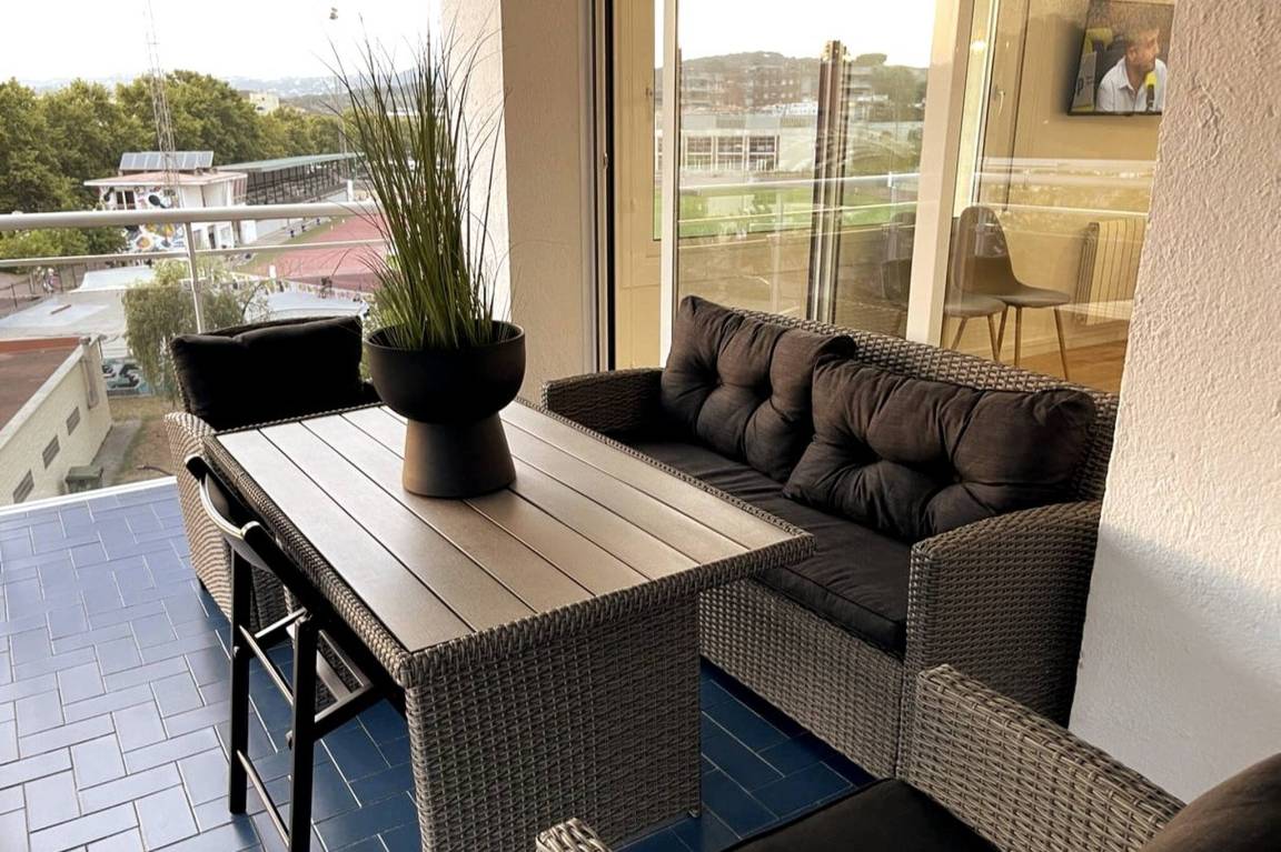 85 M² Apartamento ∙ 3 Habitaciones ∙ 7 Huéspedes - Lloret de Mar