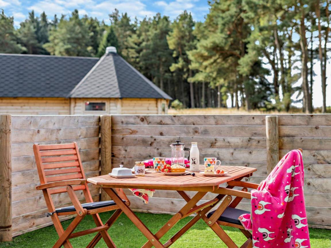 Lodge ∙ 1 Bedroom ∙ 2 Guests - Biggar