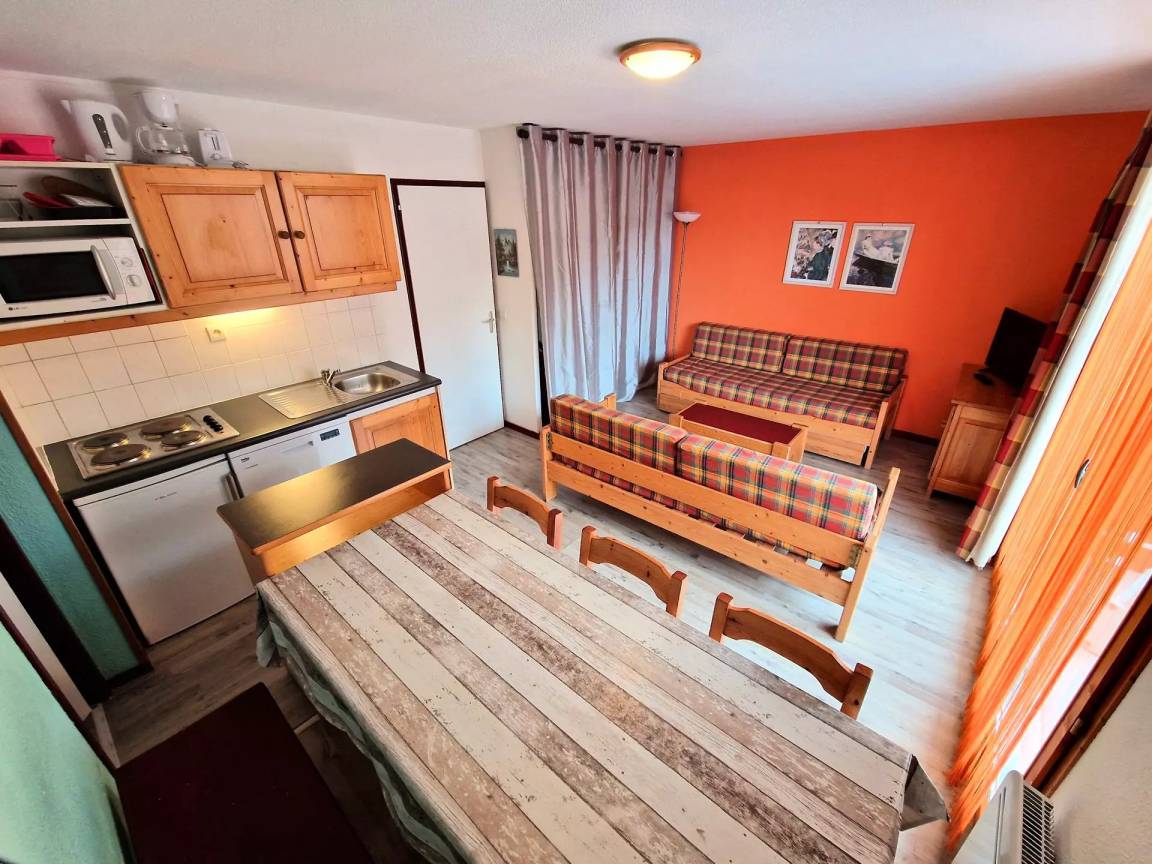 42 M² Appartement ∙ 1 Slaapkamer ∙ 8 Gasten - La Norma