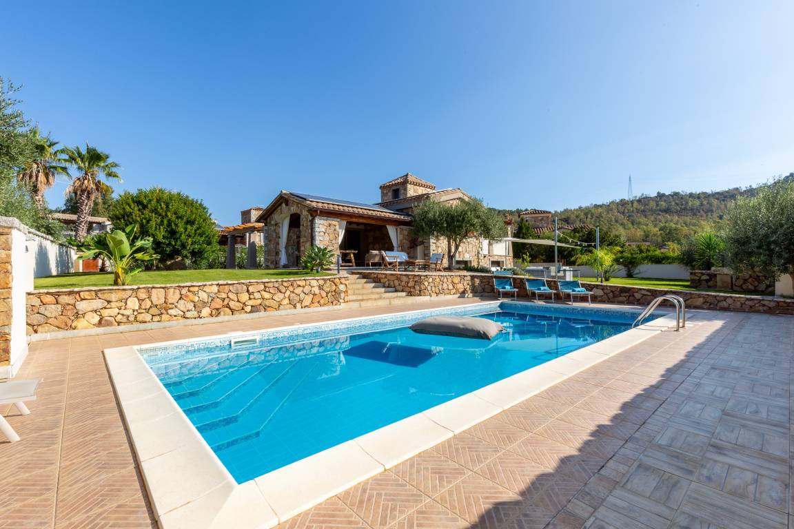 200 M² Villa ∙ 5 Chambres ∙ 10 Personnes - Castiadas