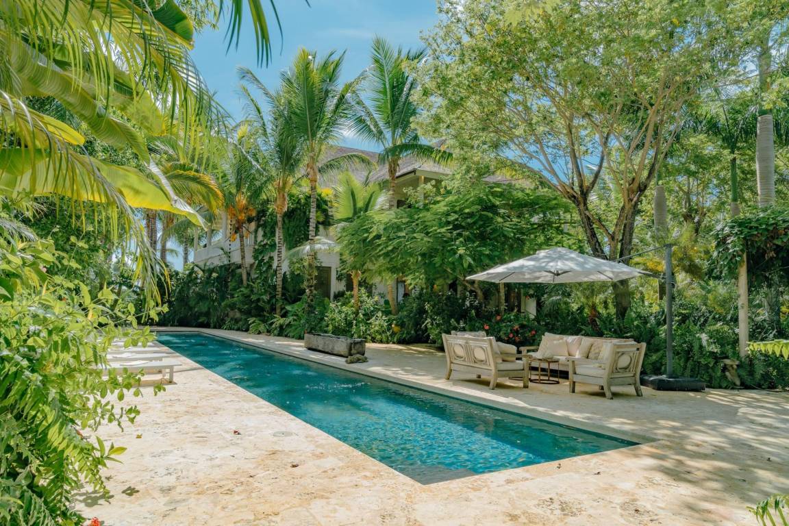 500 M² Villa ∙ 4 Bedrooms ∙ 8 Guests - Punta Cana
