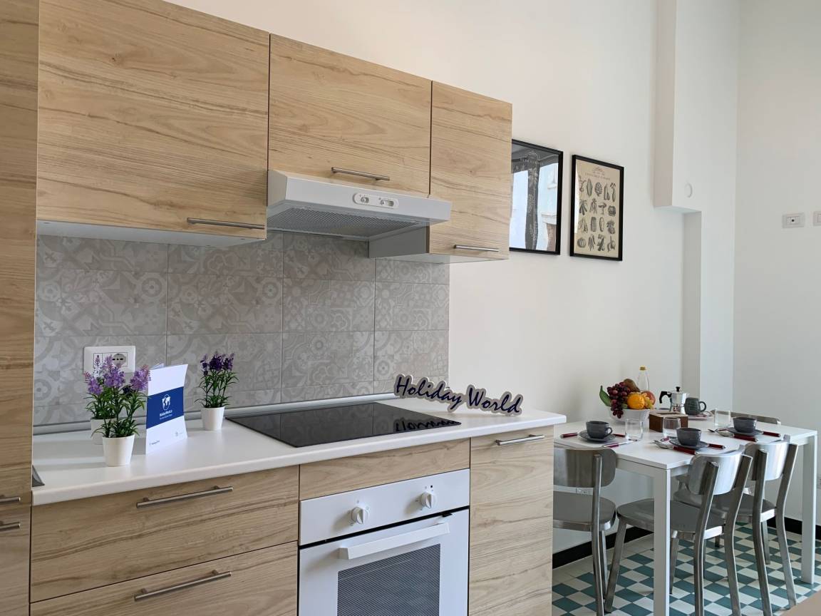 80 M² Ferienwohnung ∙ 2 Schlafzimmer ∙ 6 Gäste - Chiavari