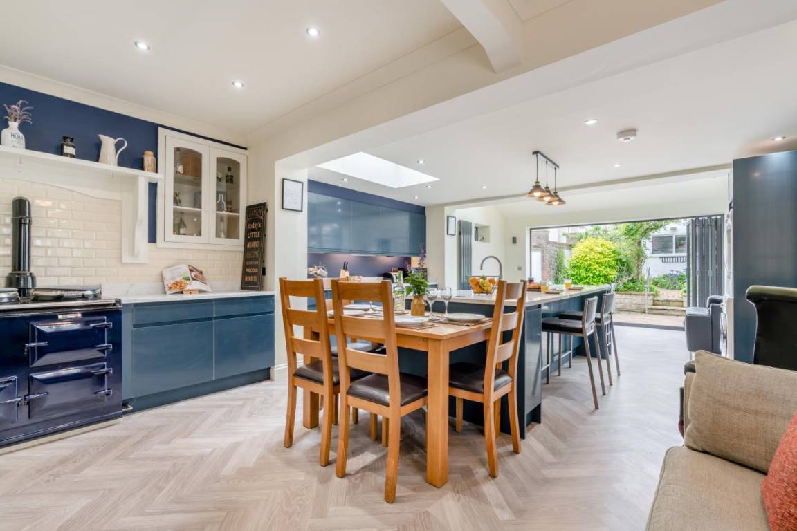 Cottage ∙ 3 Bedrooms ∙ 5 Guests - Whitby, UK