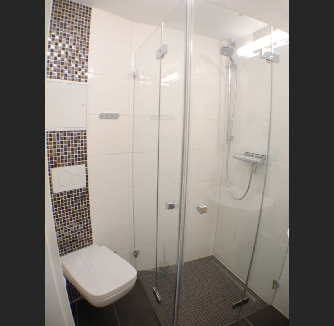 80 m² Ferienwohnung ∙ 2 Schlafzimmer ∙ 4 Gäste – Bild 11