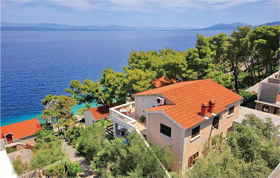 63 M² Apartment ∙ 3 Bedrooms ∙ 6 Guests - Korčula