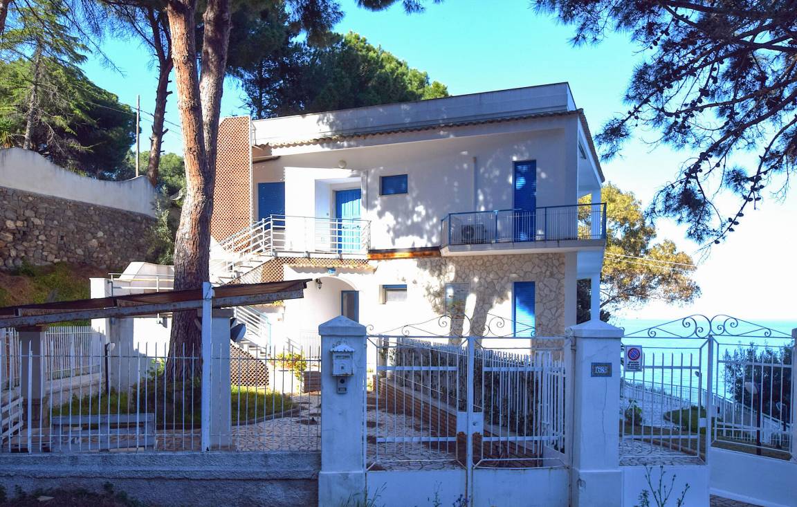120 M² Appartamento Vacanza ∙ 3 Camere Da Letto ∙ 5 Ospiti - Montepaone