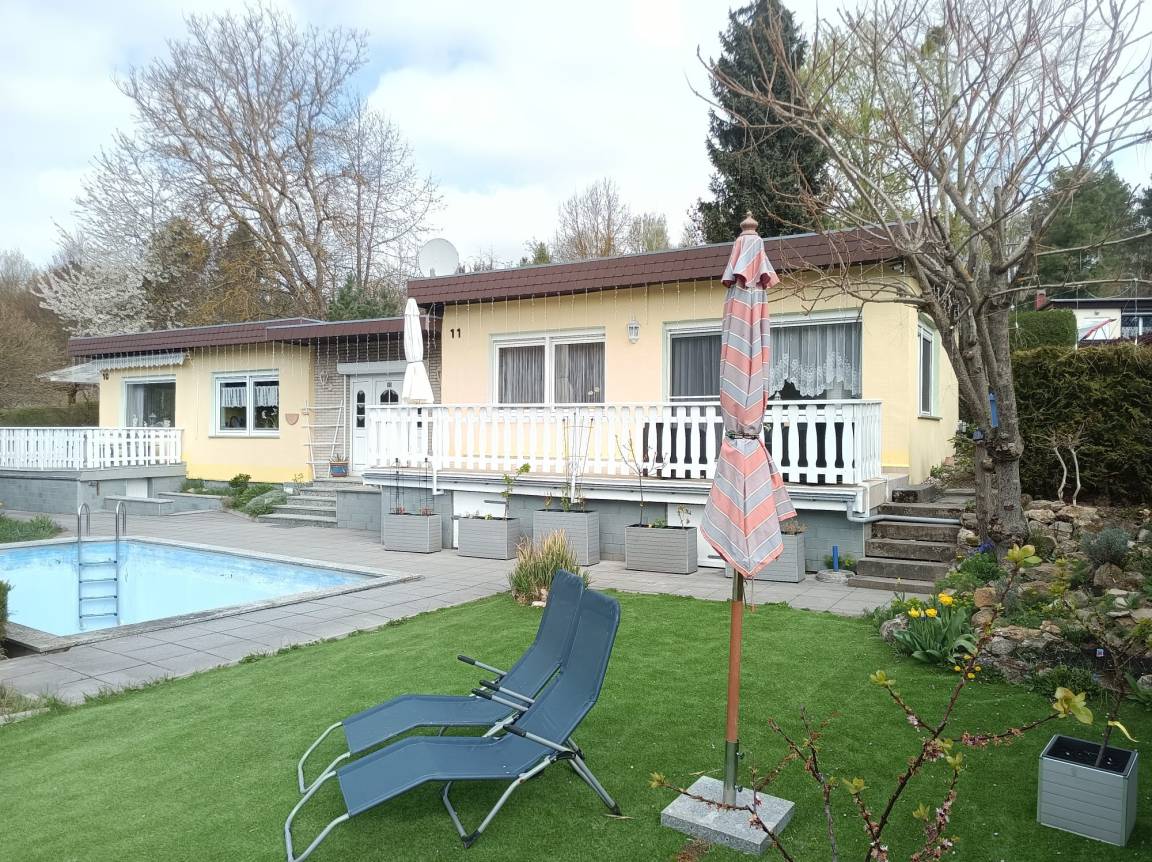 84 M² Bungalow ∙ 2 Schlafzimmer ∙ 4 Gäste - Thüringen
