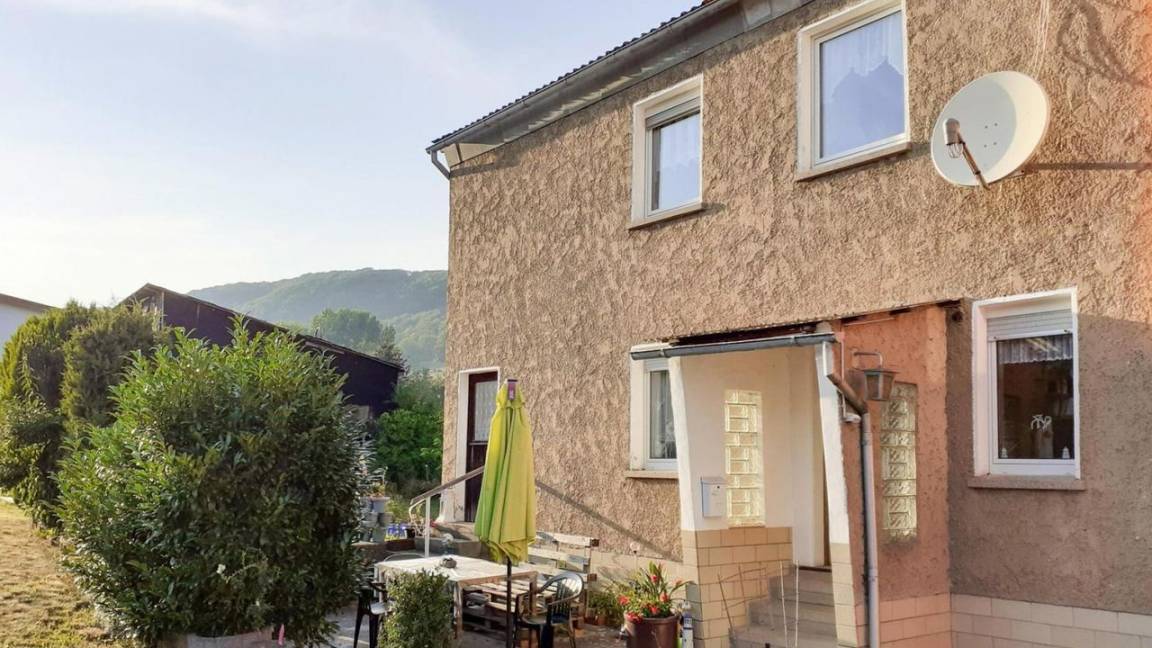 100 M² Ferienhaus ∙ 3 Schlafzimmer ∙ 5 Gäste - Bad Salzungen