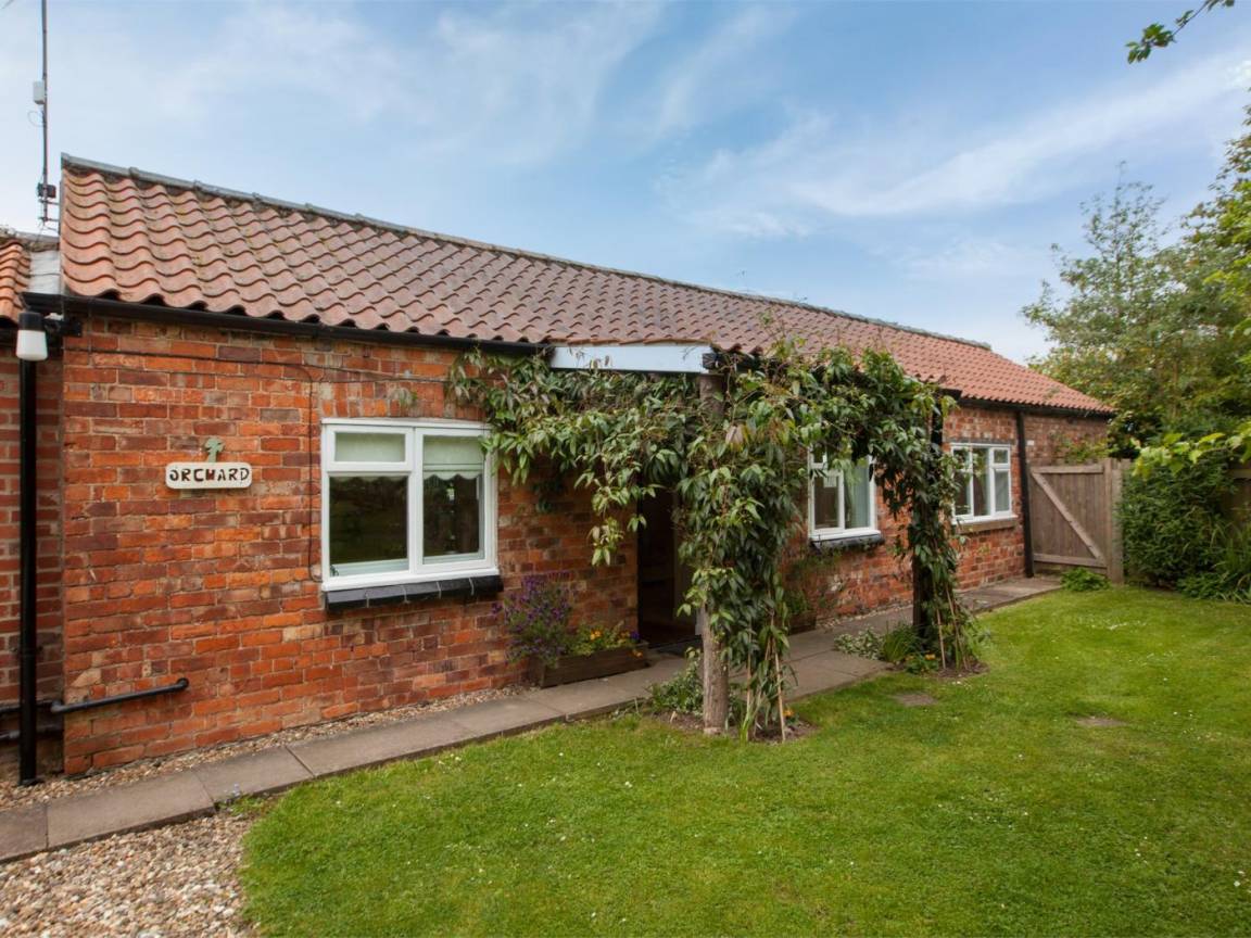 Cottage ∙ 2 Bedrooms ∙ 4 Guests - Goole