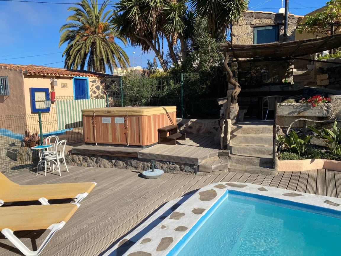 80 M² Ferienhaus ∙ 2 Schlafzimmer ∙ 4 Gäste - La Gomera