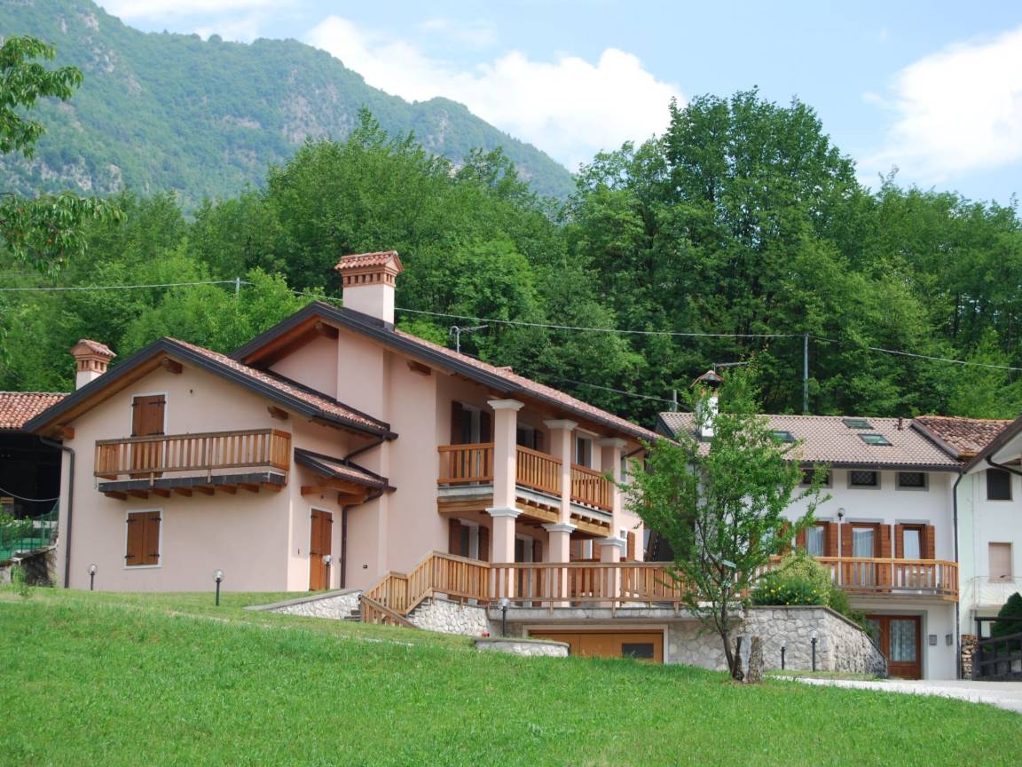 170 M² Ferienwohnung ∙ 2 Schlafzimmer ∙ 6 Gäste - Belluno