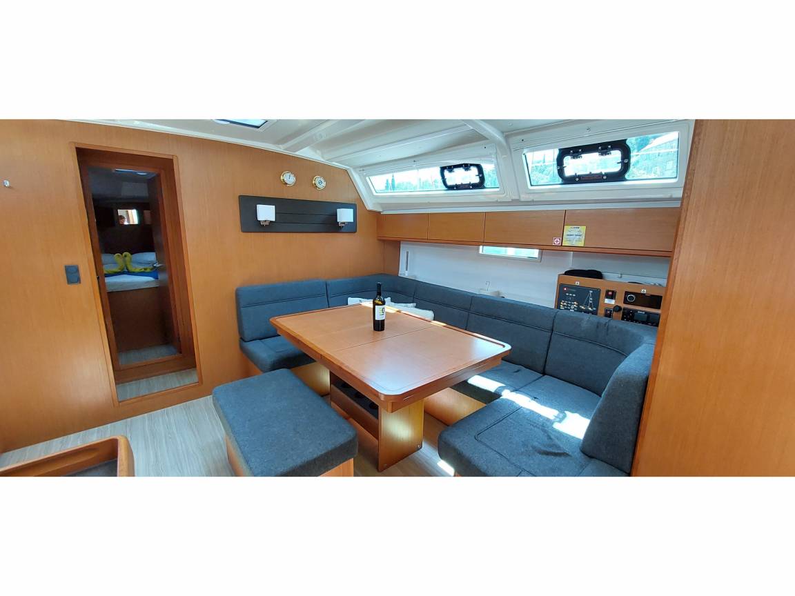 14 M² Hausboot ∙ 3 Schlafzimmer ∙ 6 Gäste - Kroatien