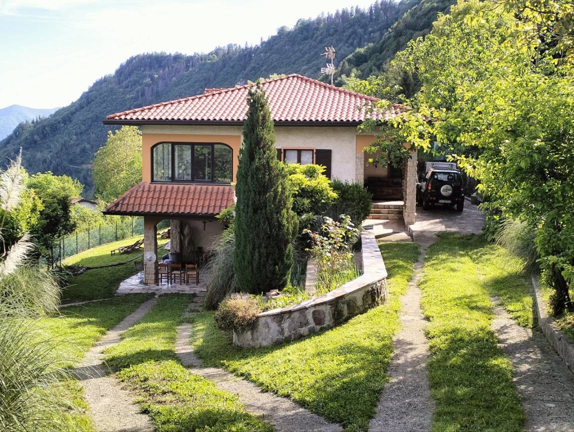 125 M² Appartement ∙ 3 Chambres ∙ 7 Personnes - Lovere