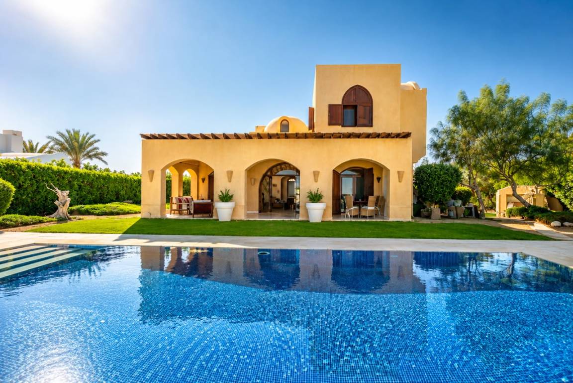600 M² Villa ∙ 3 Schlafzimmer ∙ 7 Gäste - Hurghada