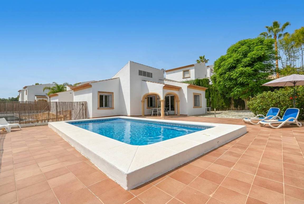 95 M² Complejo Vacacional ∙ 2 Habitaciones ∙ 4 Huéspedes - Moraira