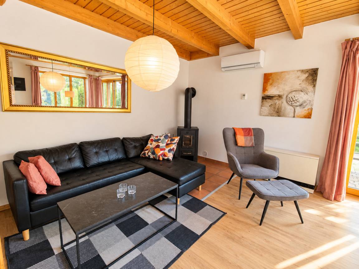 82 m&sup2; Ferienhaus 4 Schlafzimmer 9 G&auml;ste