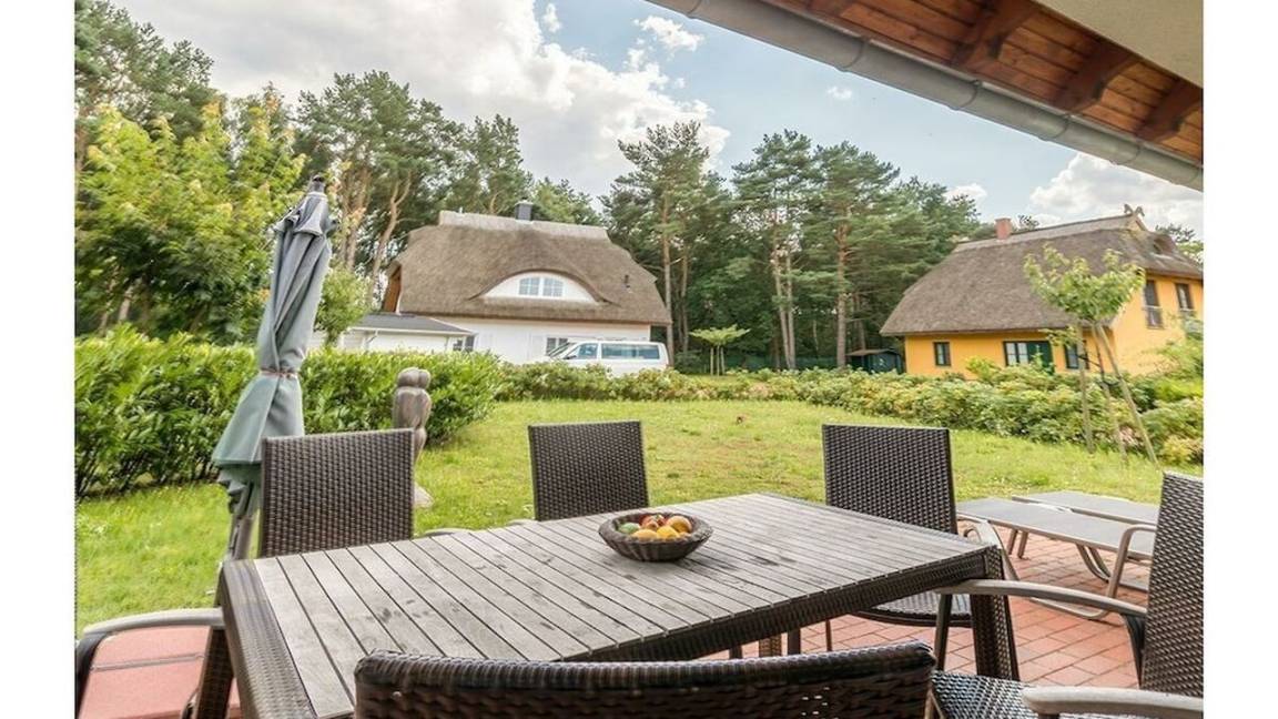 111 M² Ferienhaus ∙ 3 Schlafzimmer ∙ 6 Gäste - Glowe
