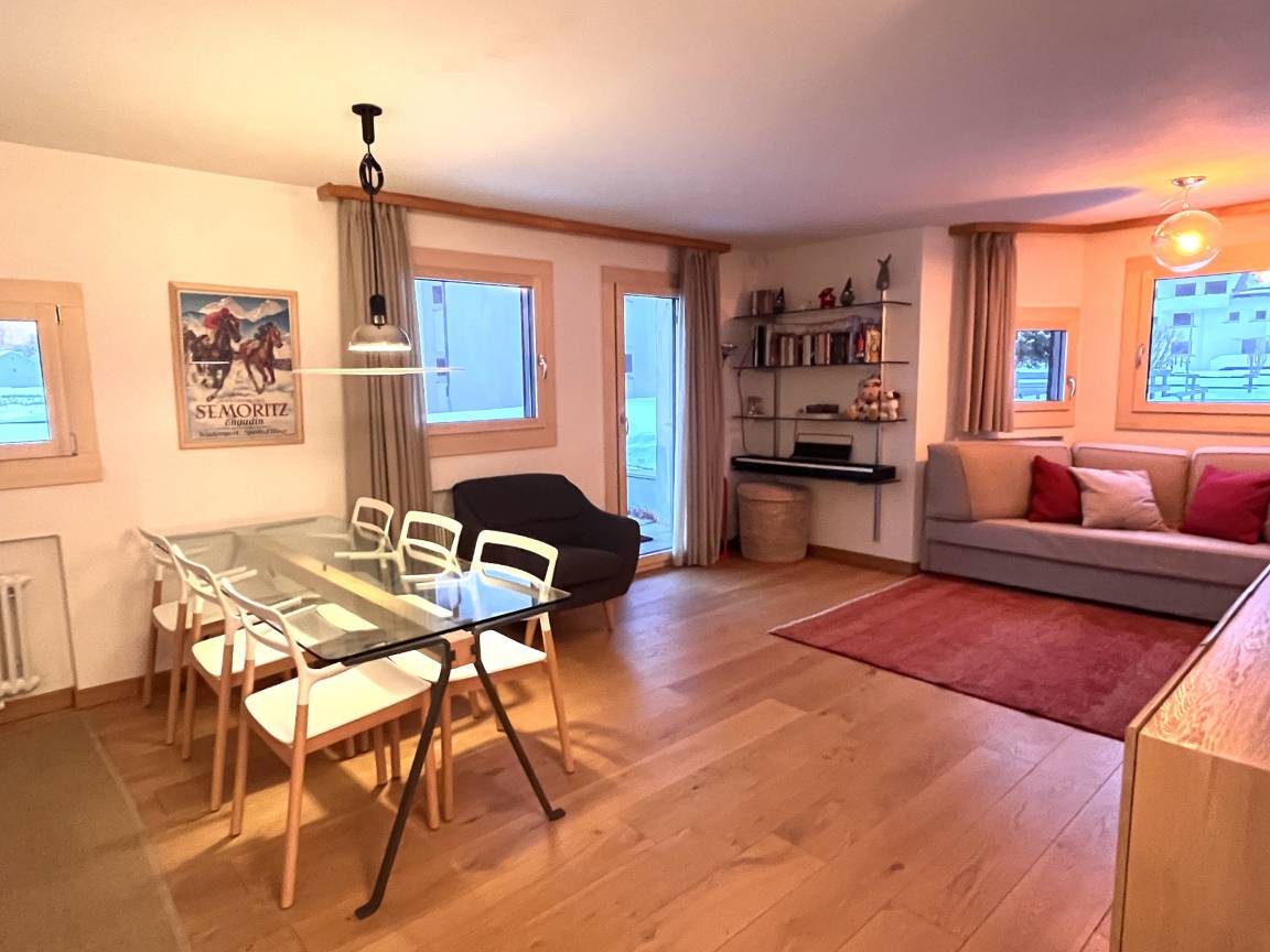 80 M² Ferienwohnung ∙ 3 Schlafzimmer ∙ 6 Gäste - Celerina/Schlarigna