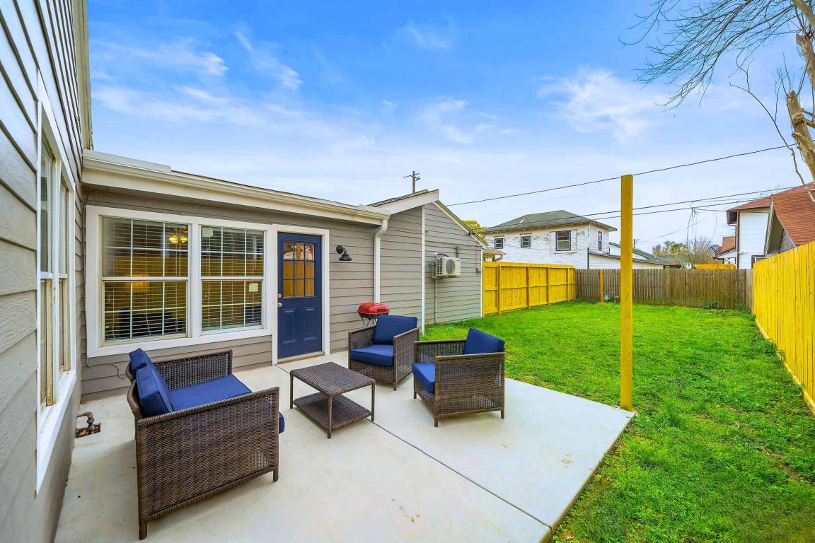 Apartment ∙ 4 Bedrooms ∙ 11 Guests - Highlands, TX
