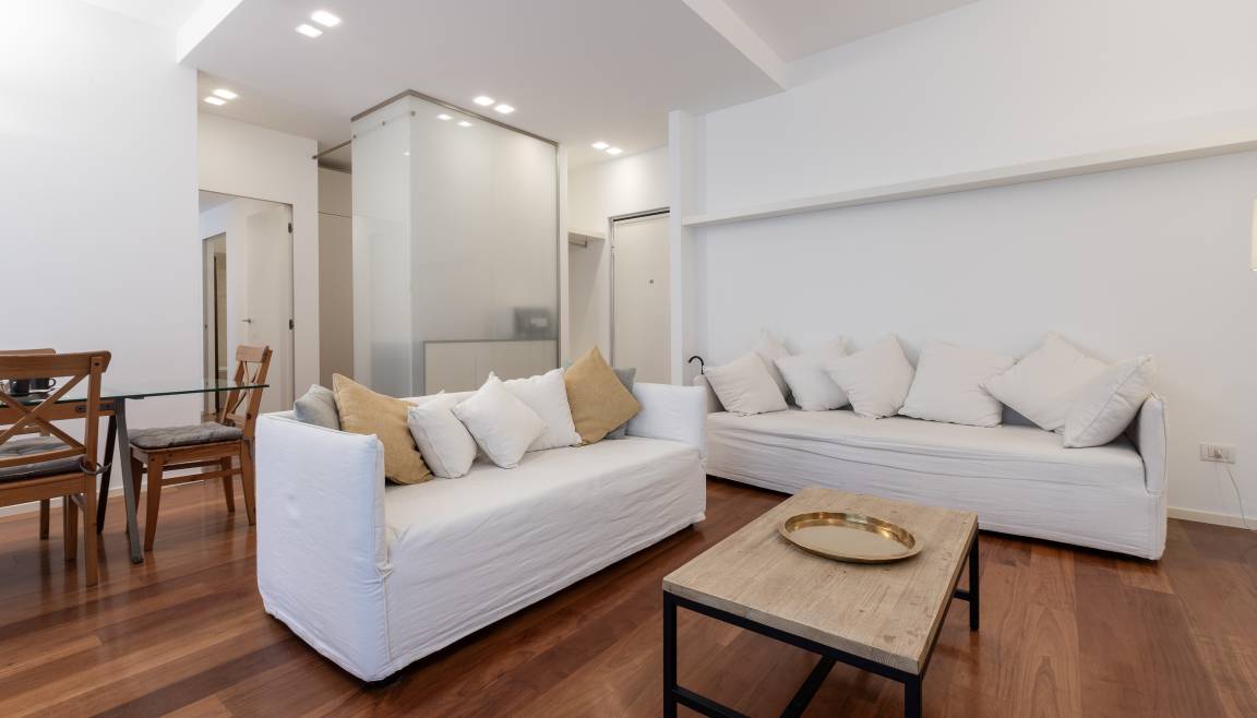 92 M² Apartment ∙ 2 Bedrooms ∙ 4 Guests - Milan
