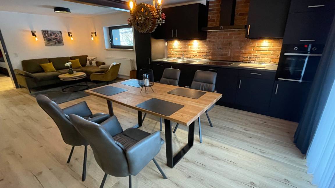 90 m² Ferienwohnung ∙ 2 Schlafzimmer ∙ 4 Gäste – Bild 7