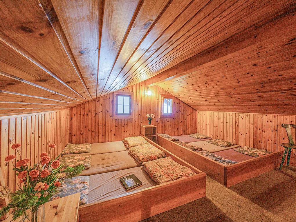 135 m² Ferienhaus ∙ 5 Schlafzimmer ∙ 16 Gäste – Bild 26